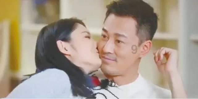 逃离隐秘的洞穴
